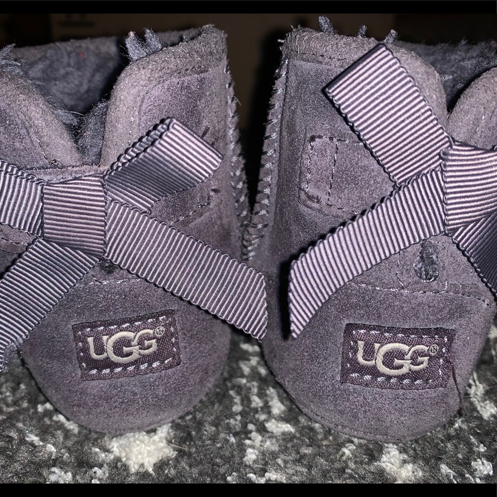 BABY UGG JESSE BOW